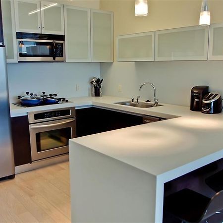 Tenten Wilshire - Official Los Angeles Phòng bức ảnh